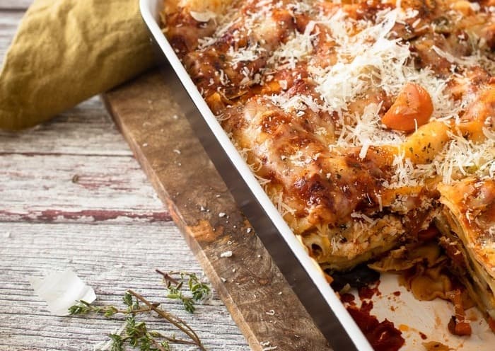 طريقة عمل لازانيا بالجبن في المقلاة لازانيا بالجبن