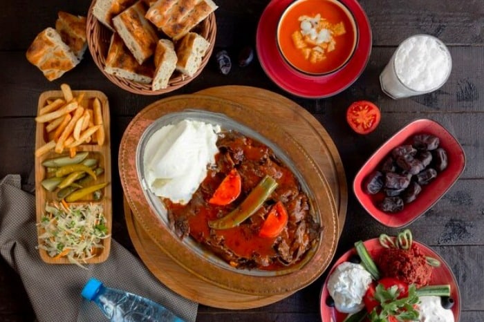 طريقة تحضير صلصة اسكندر كباب اسکندر کباب