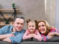 عائلة سعيدة