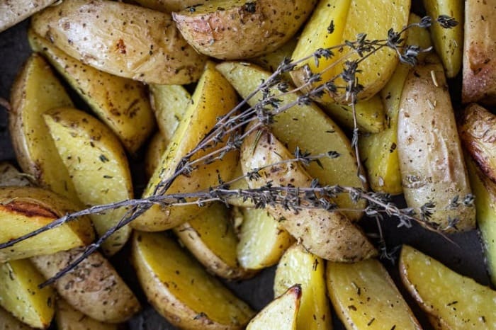 البطاطس المشوي