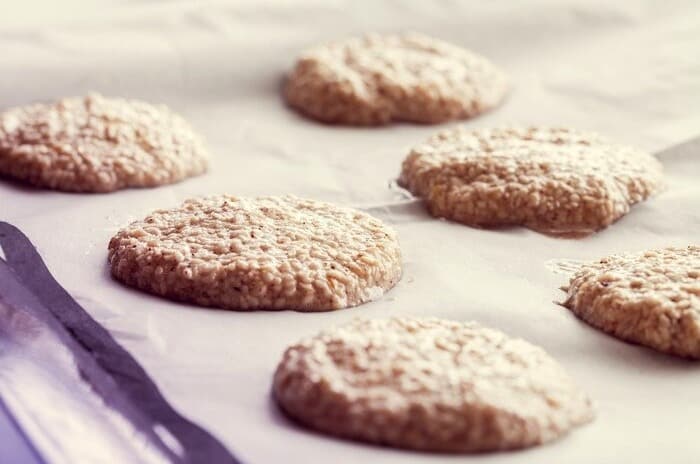 بسكويت السمسم