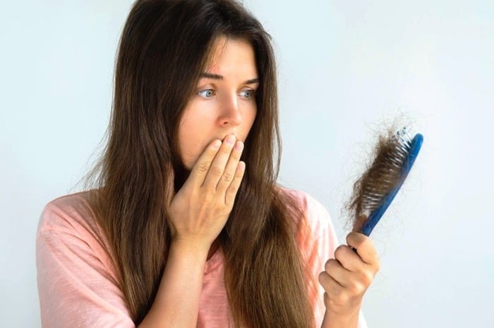 تساقط شعر النساء