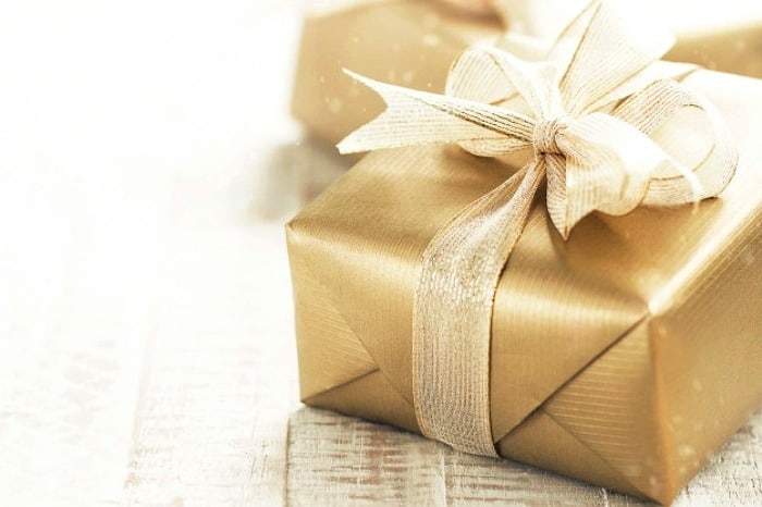 تزيين الهدايا للسيدات